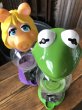 画像8: 00s The Muppet Show Kermit the Frog and Miss Piggy Gumball Machines (A400) (8)