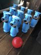 画像4: 60s Hanna-Barbera Huckleberry Hound Bowling Pins Plastic Blow Mold Figures (A429)  (4)