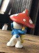 画像4: 70s Vintage Smurfs Umbrella Mushroom PVC Figure (A431)   (4)