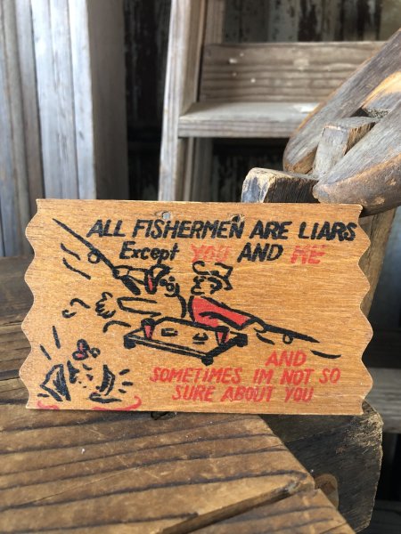 画像1: Vintage Funny Postcard Wooden Plaque ALL FISHERMAN... (A445)   (1)