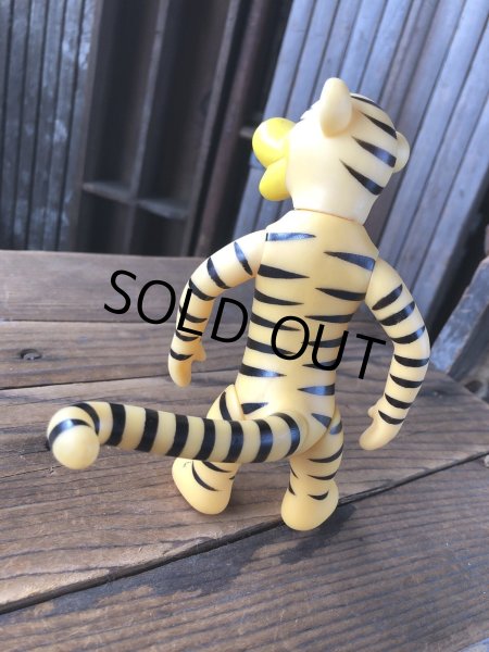 画像3: Vintage Disney Winnie The Pooh Tigger Vinyl Doll (A484) (3)