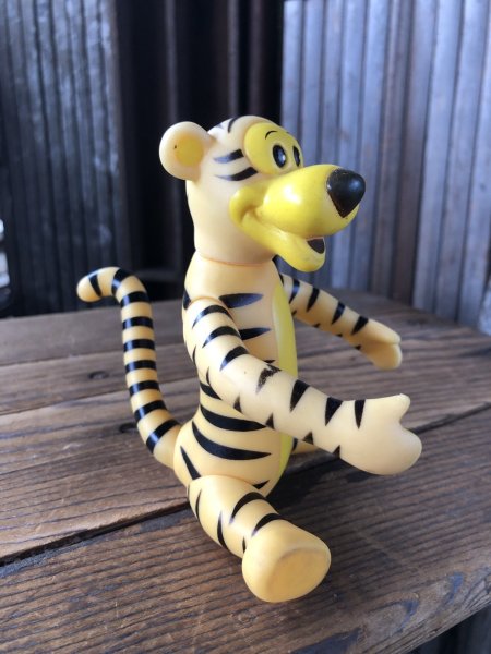 画像4: Vintage Disney Winnie The Pooh Tigger Vinyl Doll (A484) (4)