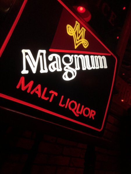 画像22: 80s Vintage Miller Brewing Co MAGNUM Malt Liquor Beer Lighted Store Display Sign (A523)  (22)