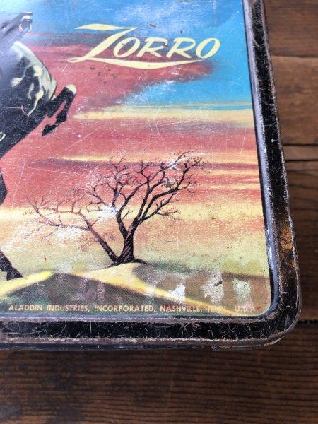画像7: 50s Vintage Lunch Box Zorro (A578) (7)