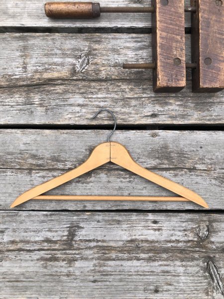 画像6: Vintage USA Advertising Wood Hanger KINGSBURY CLOTHES (A592) (6)