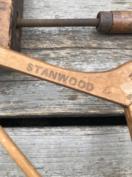 画像4: Vintage USA Advertising Wood Hanger HARTNEY'S STYLE SHOP (A584) (4)