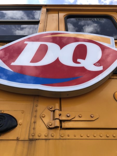 画像4: Dairy Queen Advertising Store Display DQ Logo Sign (A644) (4)