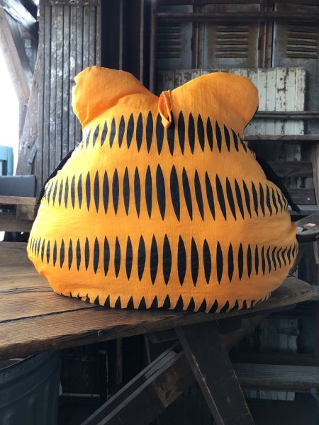 画像3: 90s Play by Play Garfield the Cat Face Plush Pillow (A674) (3)