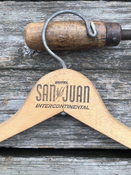画像2: Vintage USA Advertising Wood Hanger INTERCONTINENTAL HOTEL SAN JUAN (A696) (2)