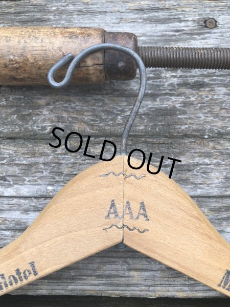 画像3: Vintage USA Advertising Wood Hanger AAA (A690) (3)