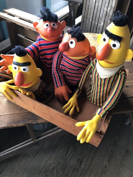 画像11: 70s Vintage Sesame Street Hand Puppet Doll Ernie Bert 1st Ver. Set (A704)  (11)