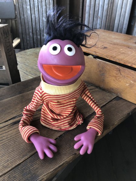 画像1: 70s Vintage Sesame Street Roosevelt Franklin Hand Puppet (A706)  (1)