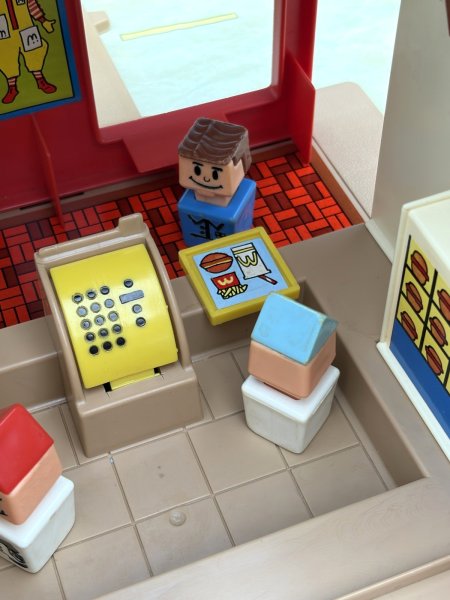 画像16: 70s Vintage McDonalds Playskool Familiar Places w/box (A770) (16)