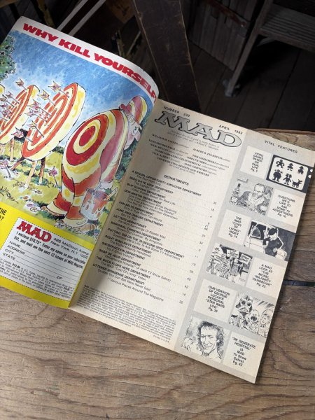 画像2: 80s Vintage MAD Magazine No.230 April 1982 (A809) (2)
