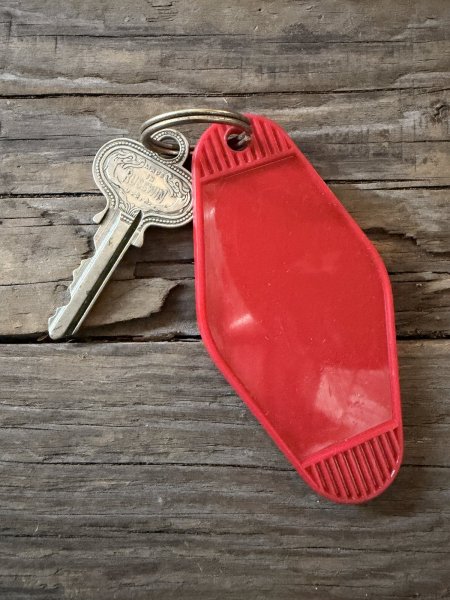 画像2: Vintage Motel Key MILLER'S HOTEL #11 (A828) (2)