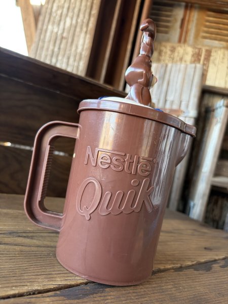 画像4: Vintage Nestle Quik Bunny Mixer (A841)   (4)
