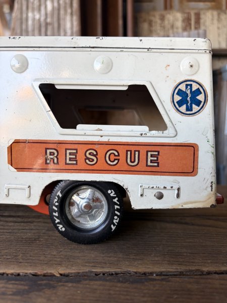 画像12: 70s Vintage Nylint Rescue Ambulance Truck (A845) (12)