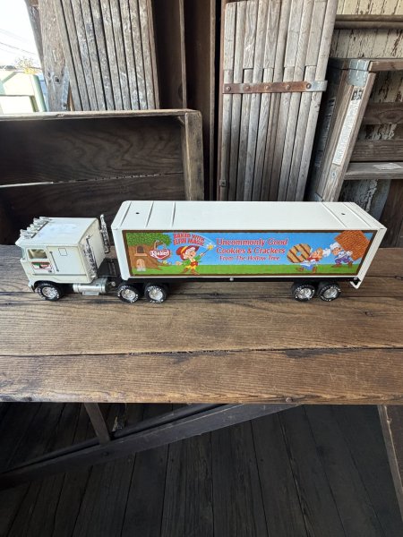 画像1: 80s Nylint Keebler Advertising Pressed Steel Truck and Trailer (A847) (1)