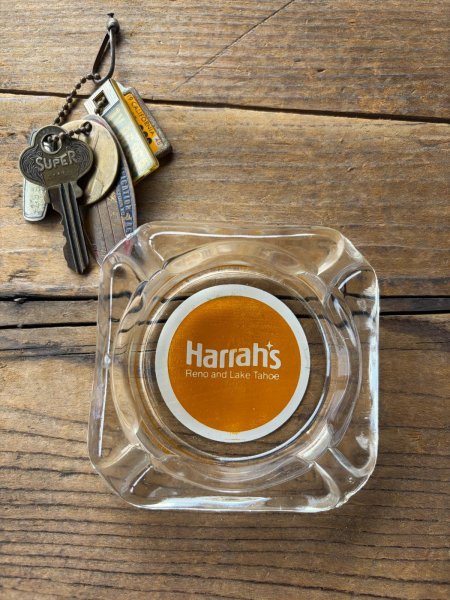 画像1: Vintage Motel Restaurant Casino Ashtray / Harrah's (A859) (1)