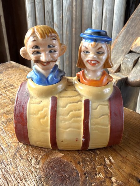 画像1: Vintage Drunk 4 Eyes Double Vision Nodder Salt & Pepper Shakers Japan (A878) (1)