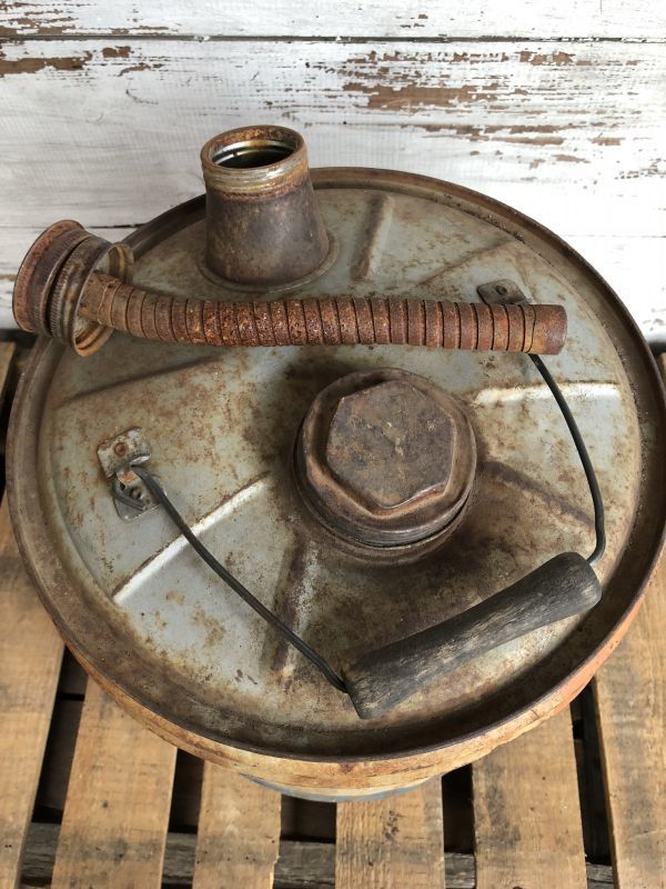Vintage 76 UNION 5 GAL Gas Oil Can (J298) - 2000toys Antique