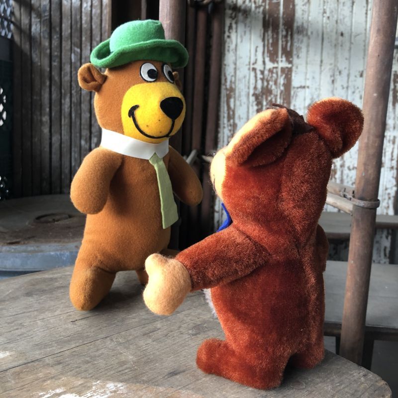 80s Vintage Hanna Barbara Yogi Bear Plush Doll (M867